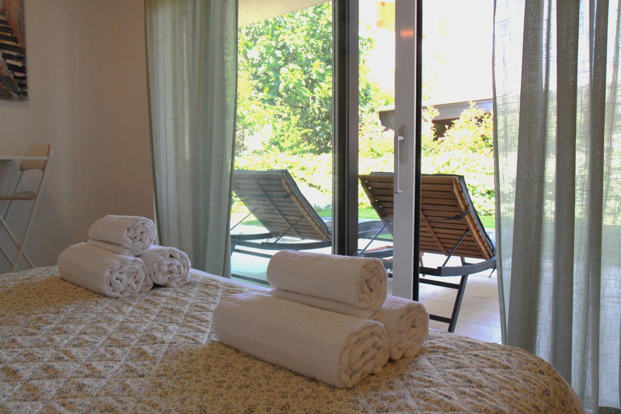 Studio Apartment Rosa Krk 克尔克 外观 照片